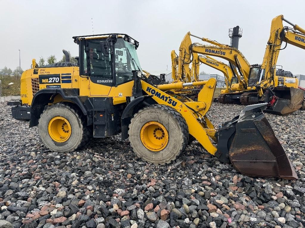 Komatsu WA 270-8 Radlader