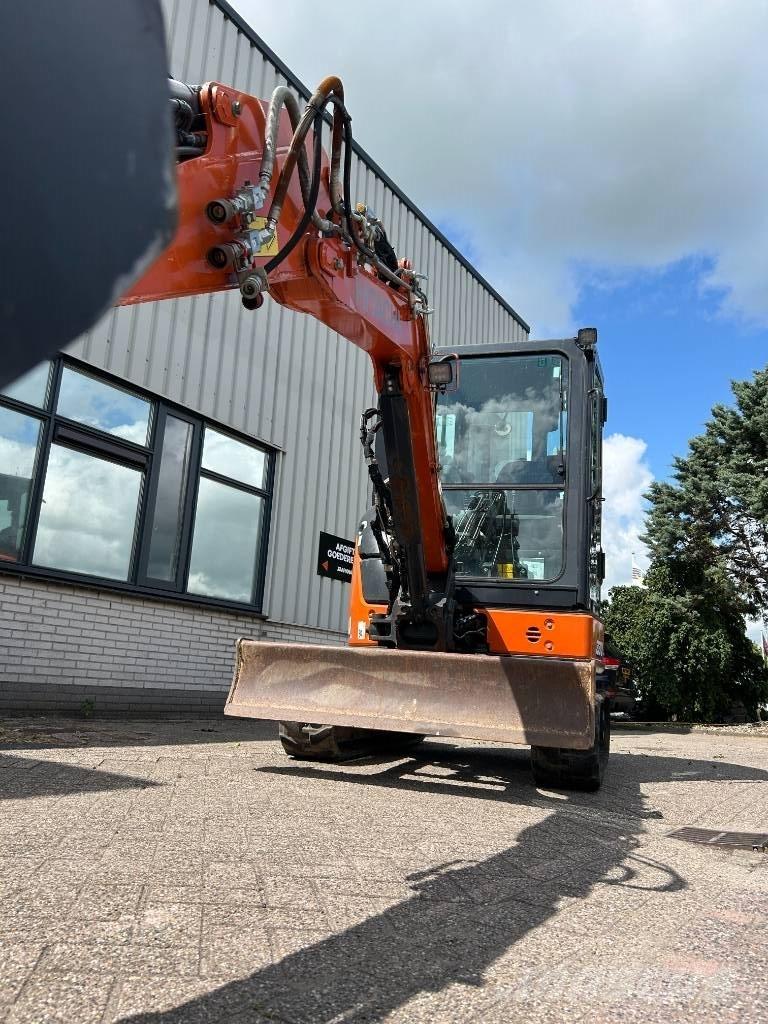 Hitachi ZX33U-6 Minibagger < 7t