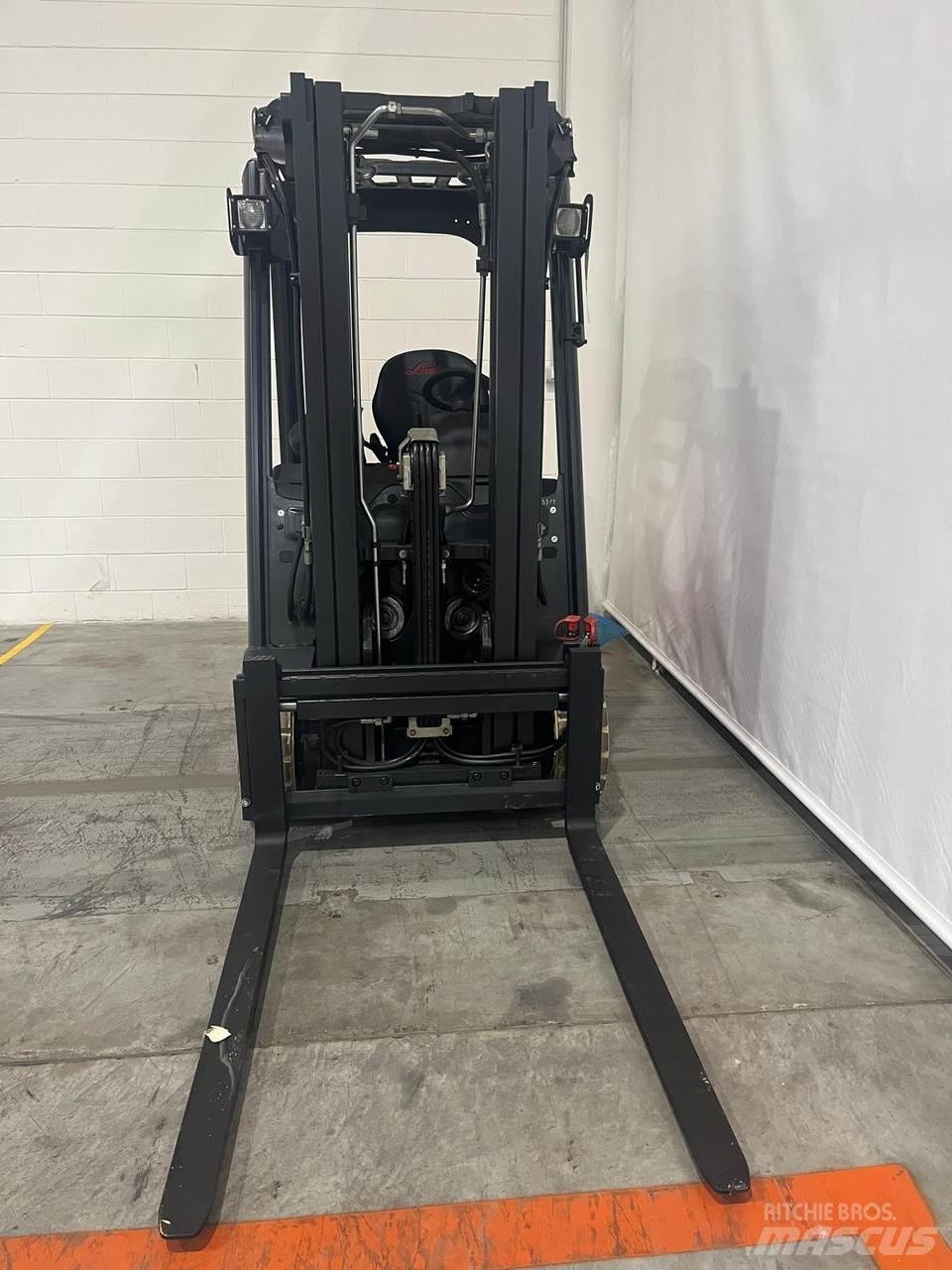 Linde E16C Elektro Stapler