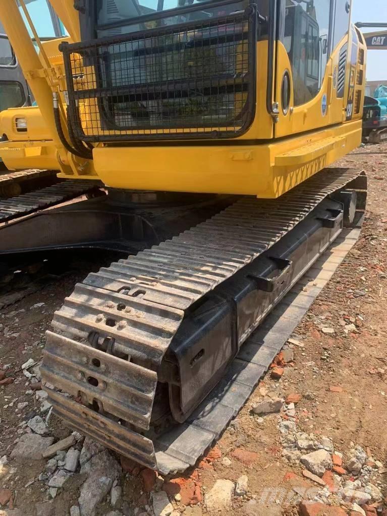 Komatsu PC 120-8 Midibagger  7t - 12t