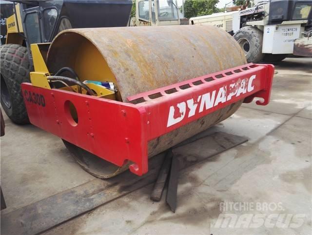 Dynapac CA 30 D Walzenzüge
