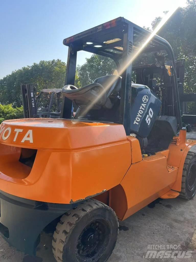 Toyota FD 50 Diesel Stapler