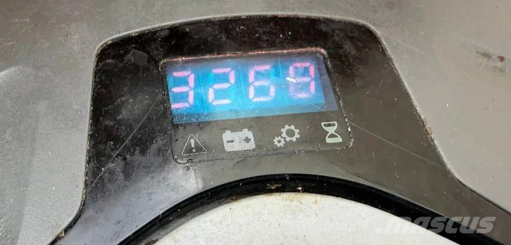 BT SWE200D Deichselstapler