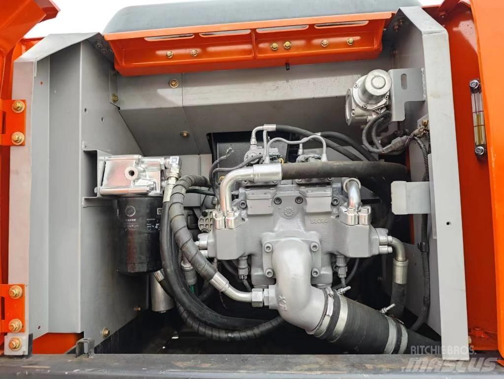 Hitachi ZX 200-6 Raupenbagger