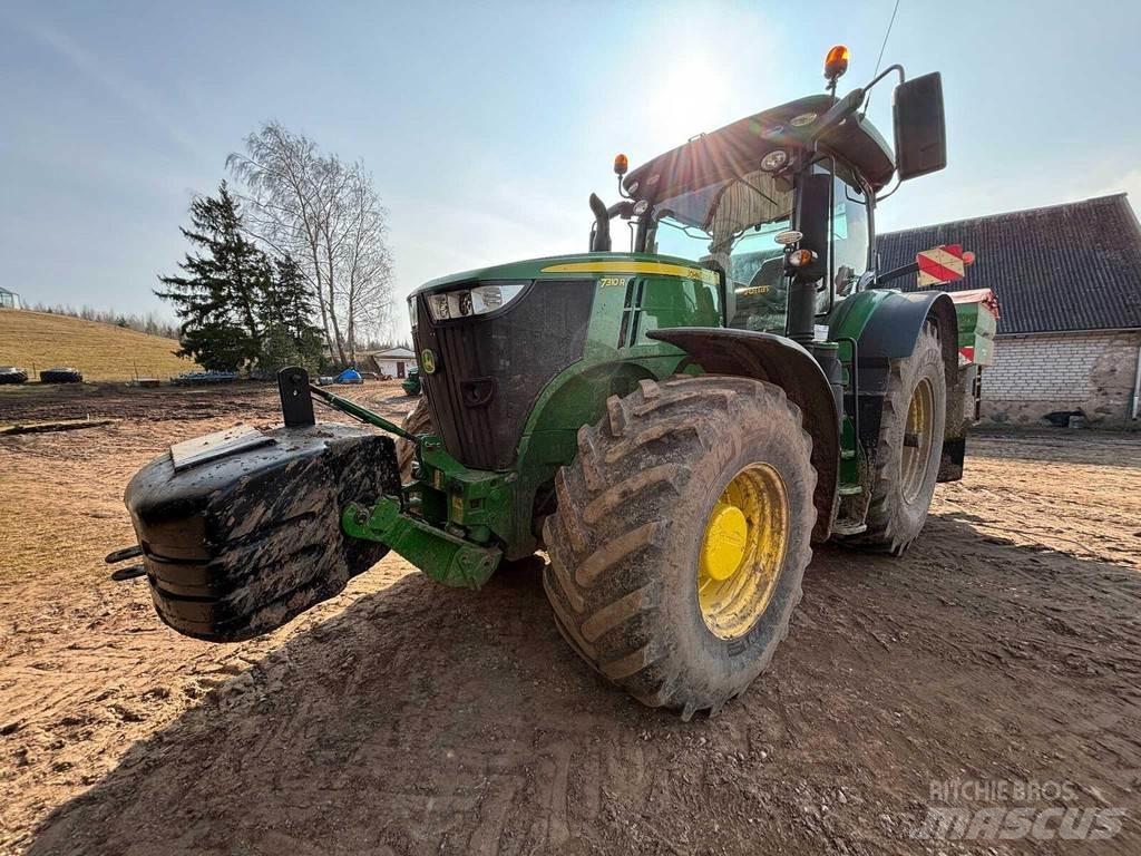 John Deere 7310R Traktoren