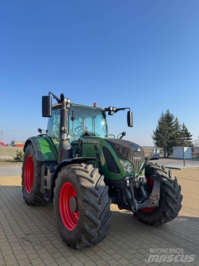 Fendt 724 Profi Traktoren