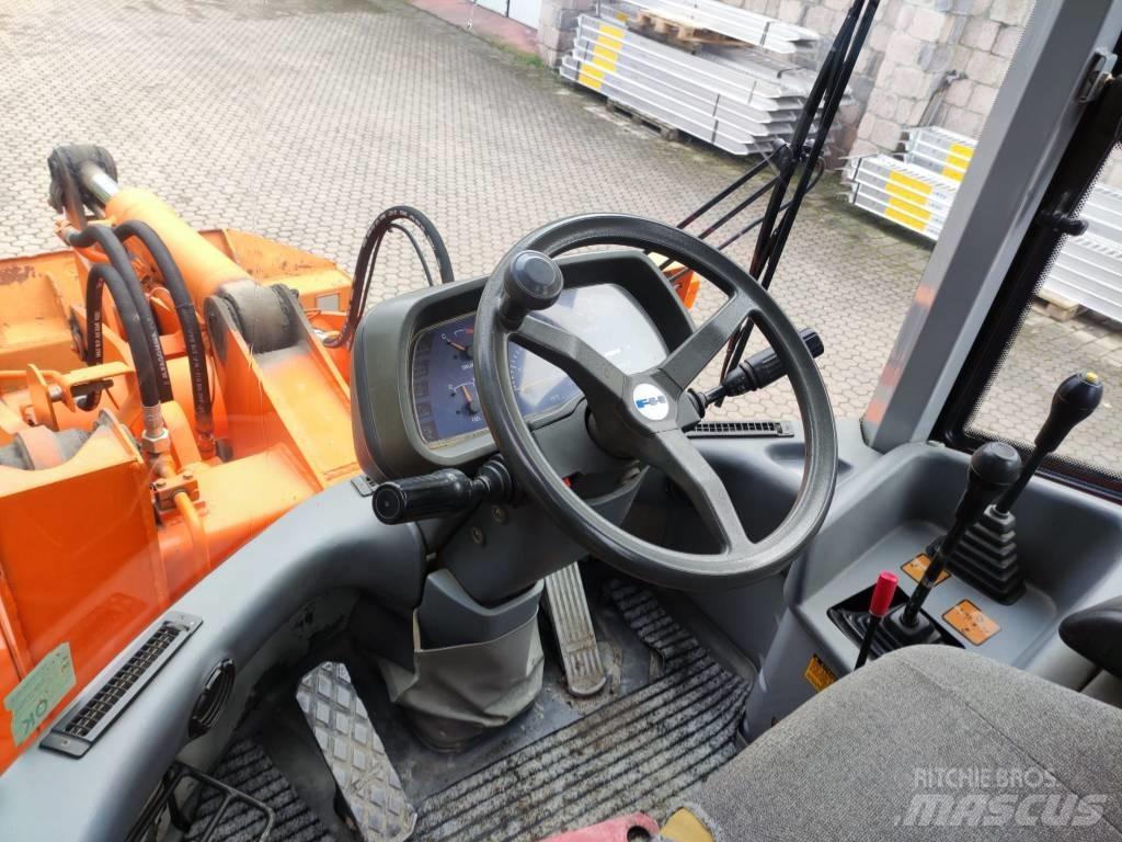 Fiat-Hitachi W90 Radlader