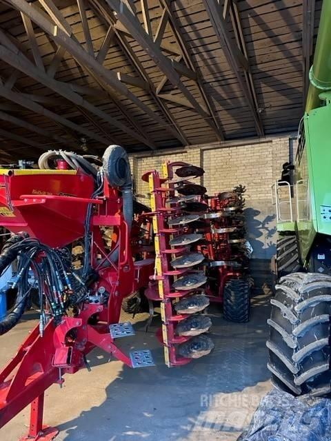 Väderstad Topdown500 Grubber
