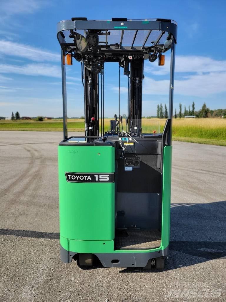 Toyota 8FBRS15 Elektro Stapler