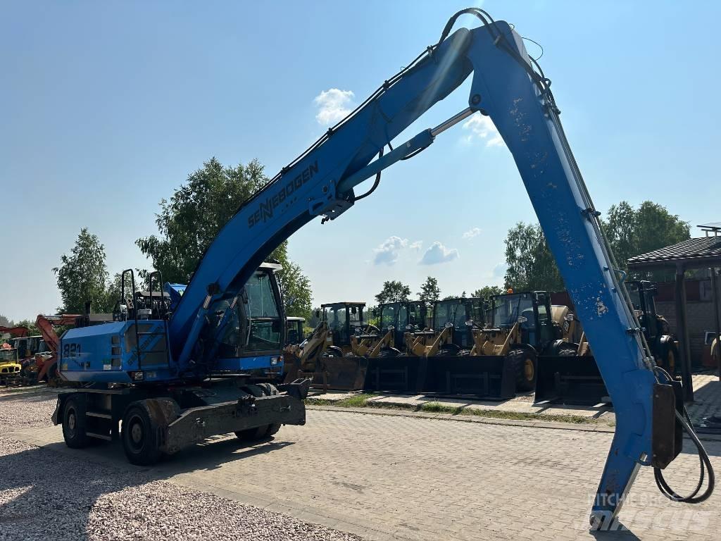 Sennebogen M 821 Materialumschlag