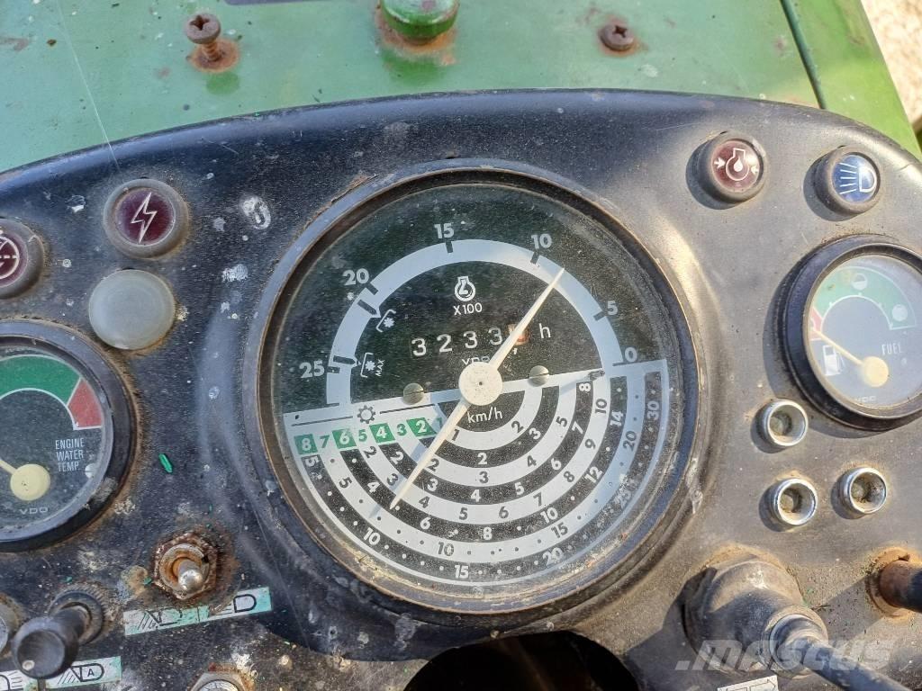 John Deere 1630 Traktoren