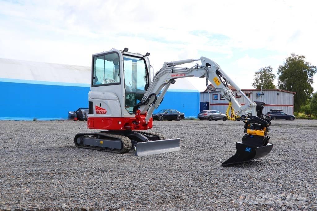 Takeuchi TB325R Minibagger < 7t