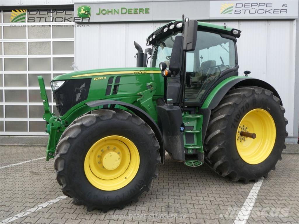 John Deere 6250R Traktoren