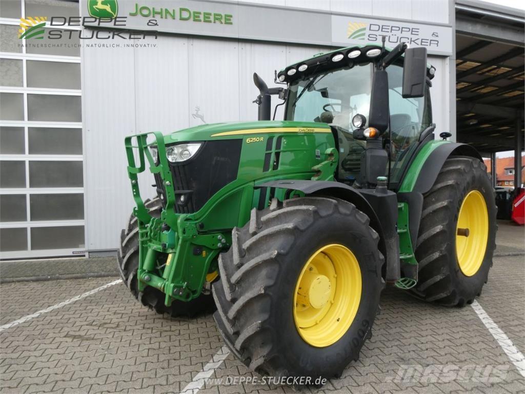 John Deere 6250R Traktoren