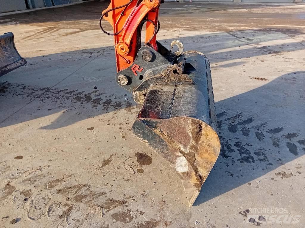 Kubota KX 080 Midibagger  7t - 12t
