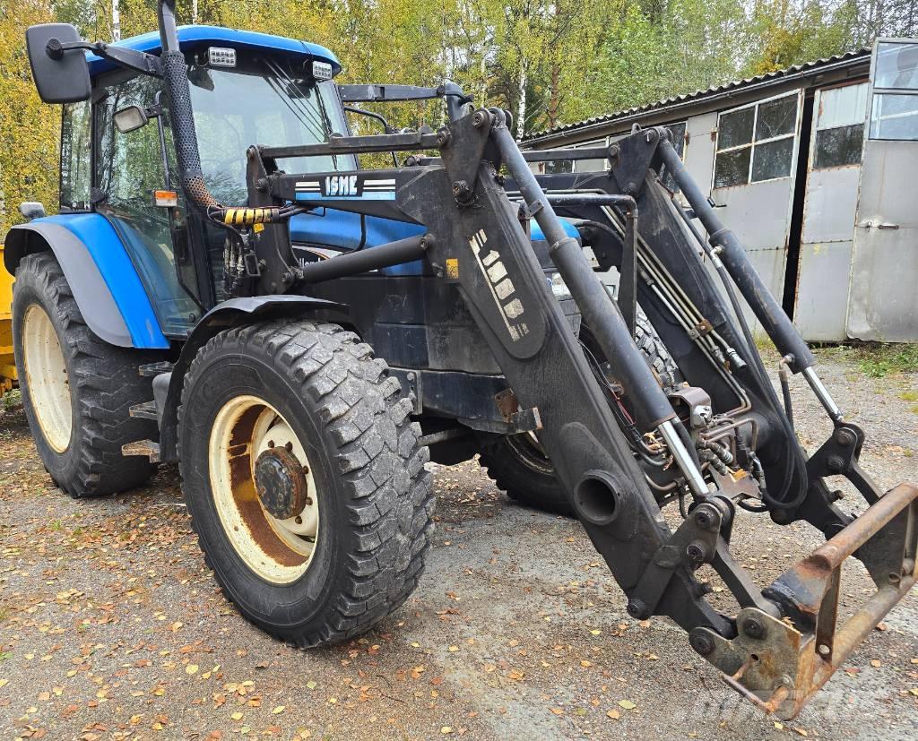 New Holland TM 120 Traktoren