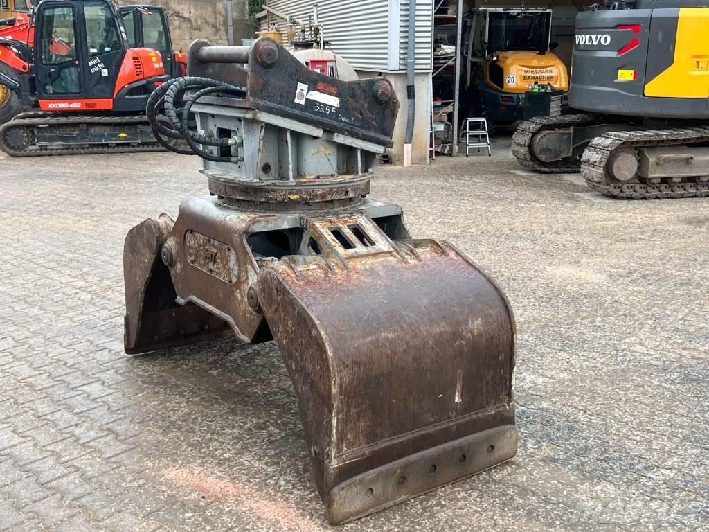 HGT Sortiergreifer Raupenbagger