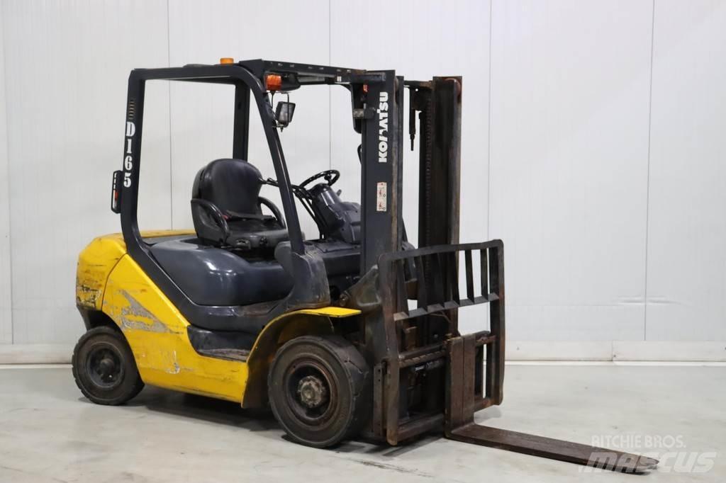 Komatsu FD25T-16 Diesel Stapler