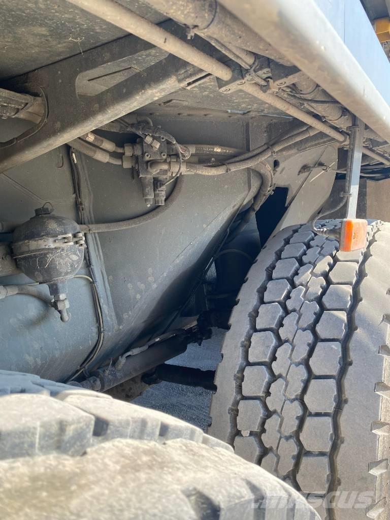 Grove GMK 5275 All-Terrain-Krane