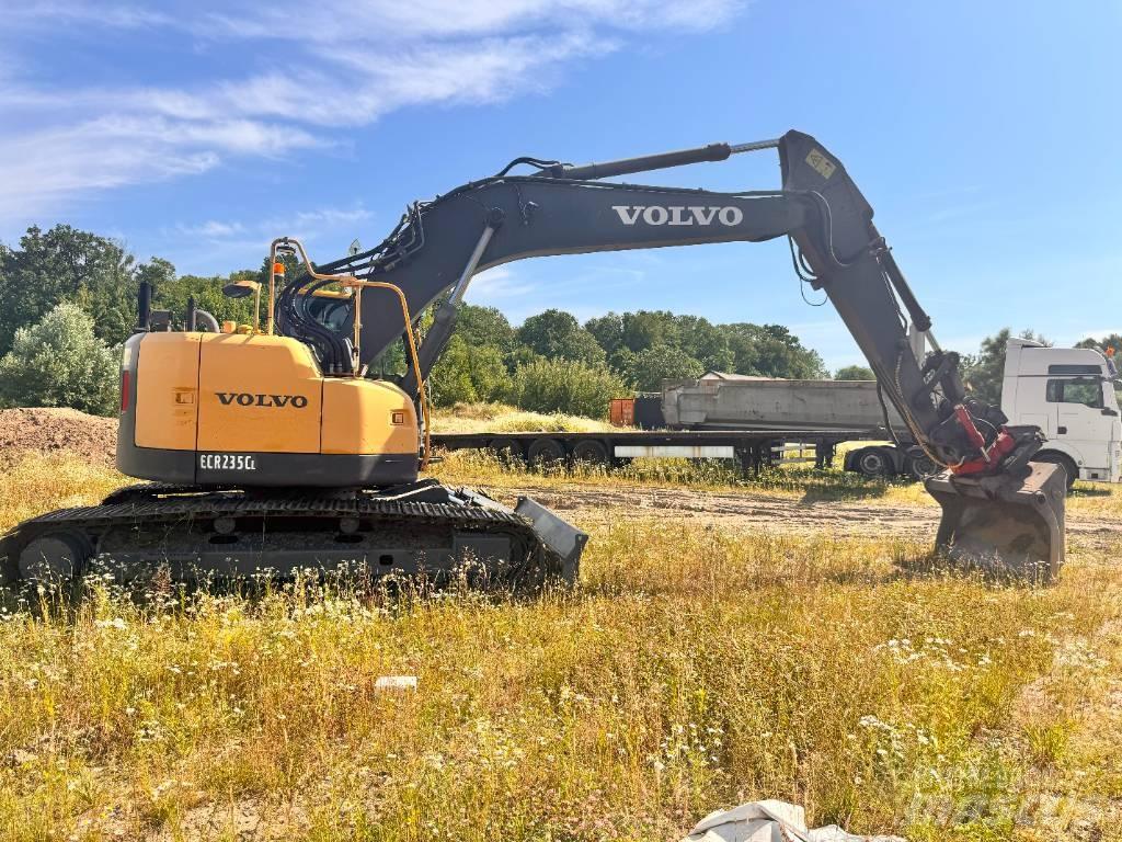 Volvo ECR 235 C L Raupenbagger