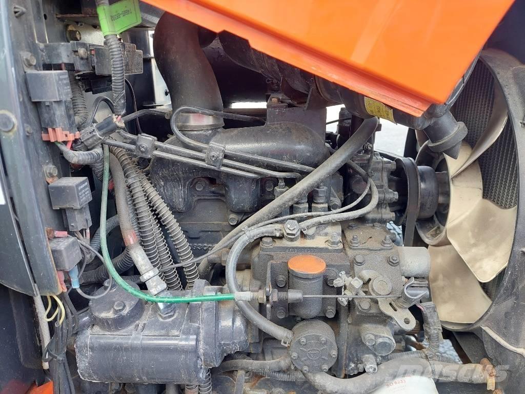 Kioti CK 2810 HST Kleintraktoren