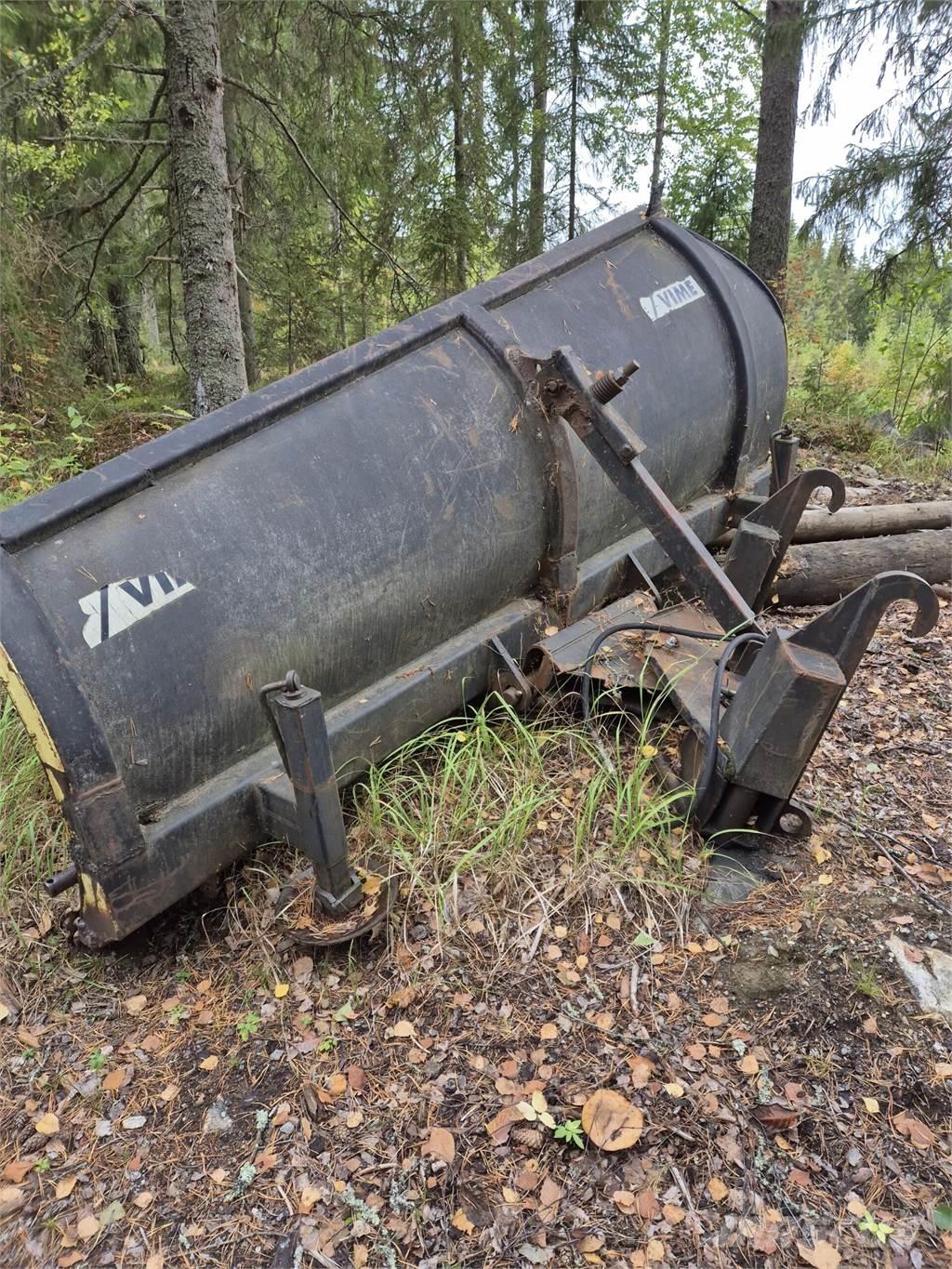  VIME 3400 Schneeschilde und -pflüge