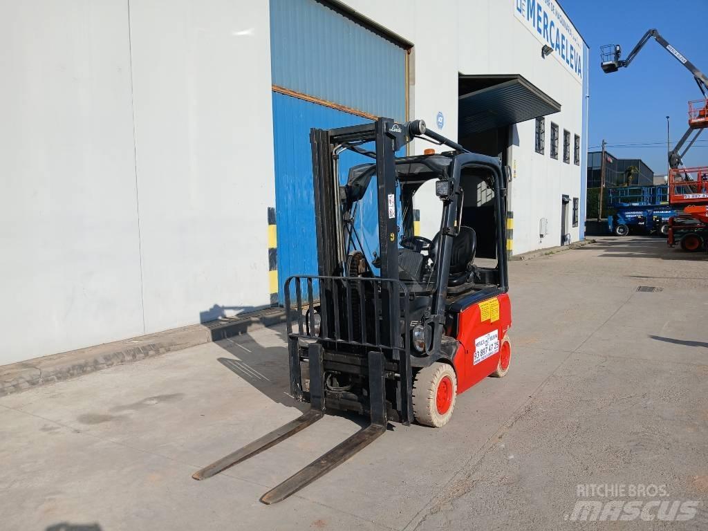 Linde E16P-01 Elektro Stapler