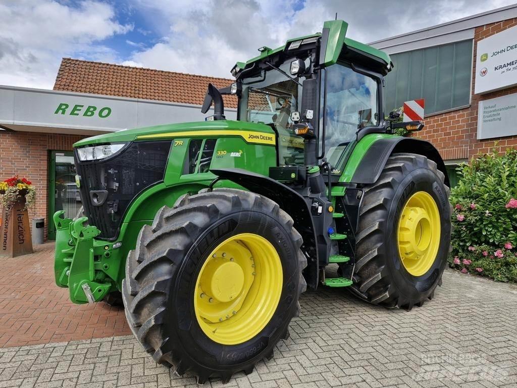 John Deere 7R330 Traktoren