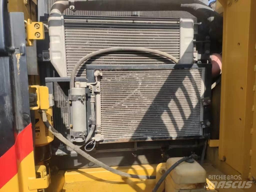 CAT 320 B Raupenbagger