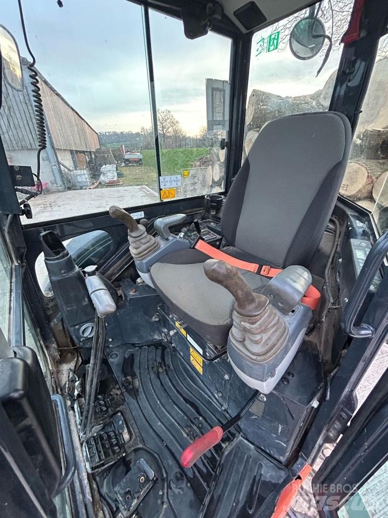 Hitachi ZX 26 U-6 Minibagger < 7t