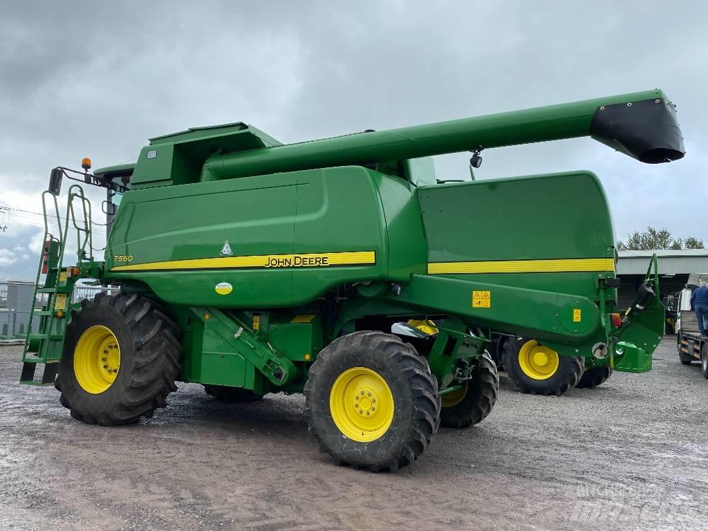 John Deere T 560 Mähdrescher