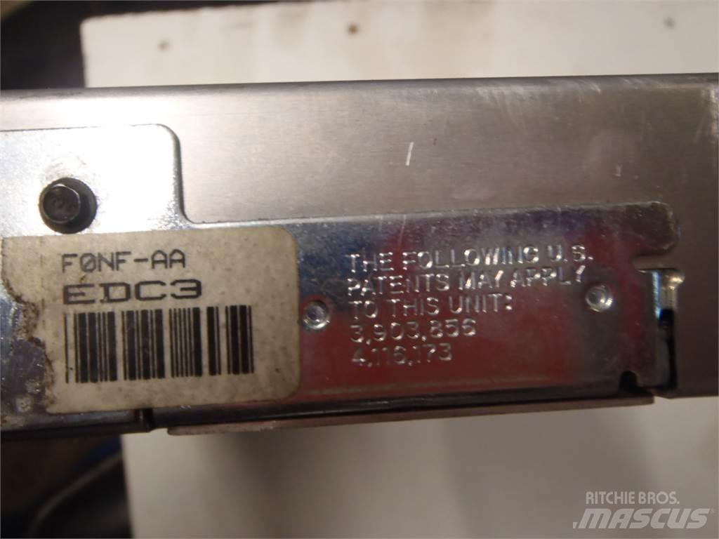Ford 8210 ECU Elektronik