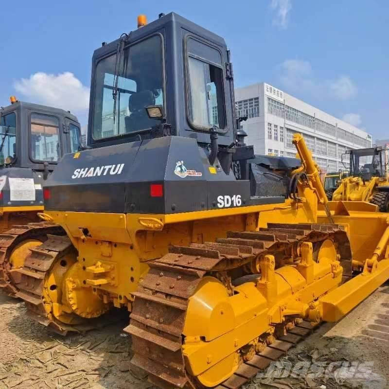 Shantui SD 16 Bulldozer