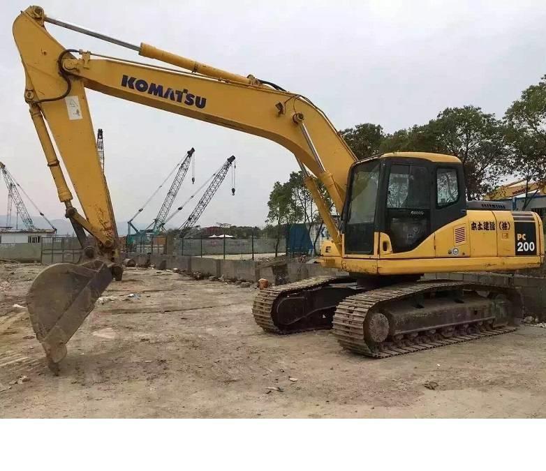 Komatsu PC 200-7 Raupenbagger