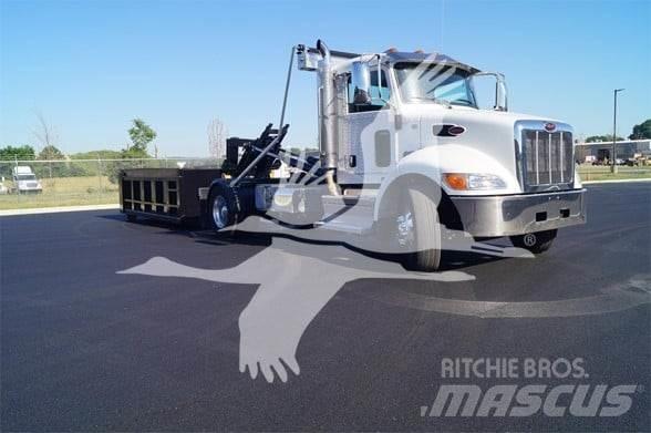 Peterbilt 337 Sonstige Baumaschinen