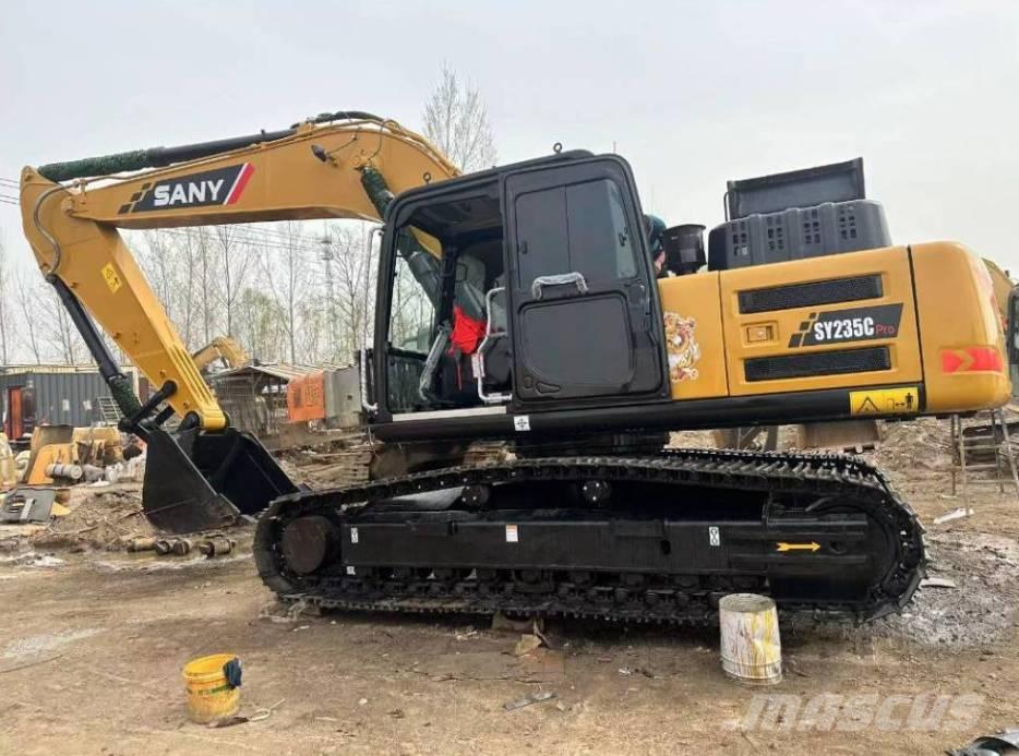 Sany SY 235H Raupenbagger