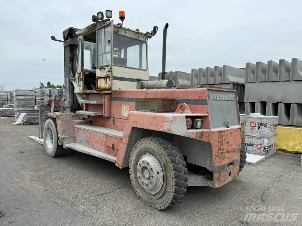 Svetruck 16 120 38 Diesel Stapler