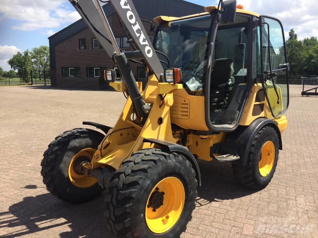 Volvo L 25 F Radlader