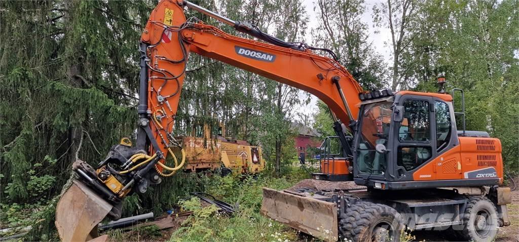 Doosan DX170W Mobilbagger