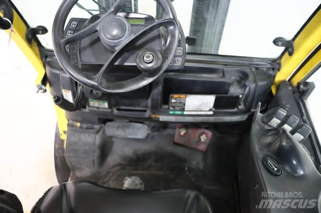 Hyster H3.0FT Gas Stapler