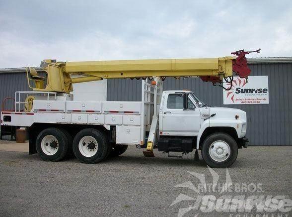 Altec D2050TR LKW-Arbeitsbühnen