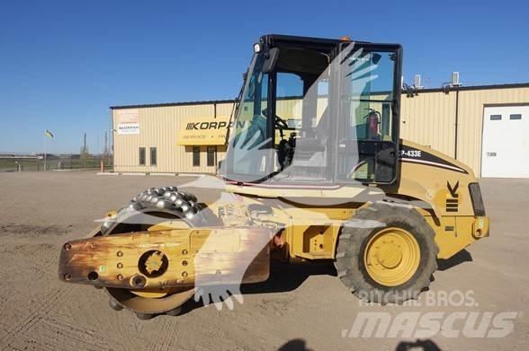 CAT CP-433E Walzenzüge