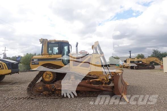 CAT D8T Bulldozer