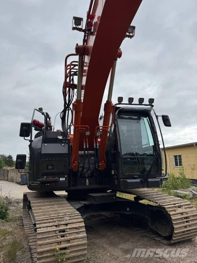 Hitachi ZX 225USLC-7 Raupenbagger