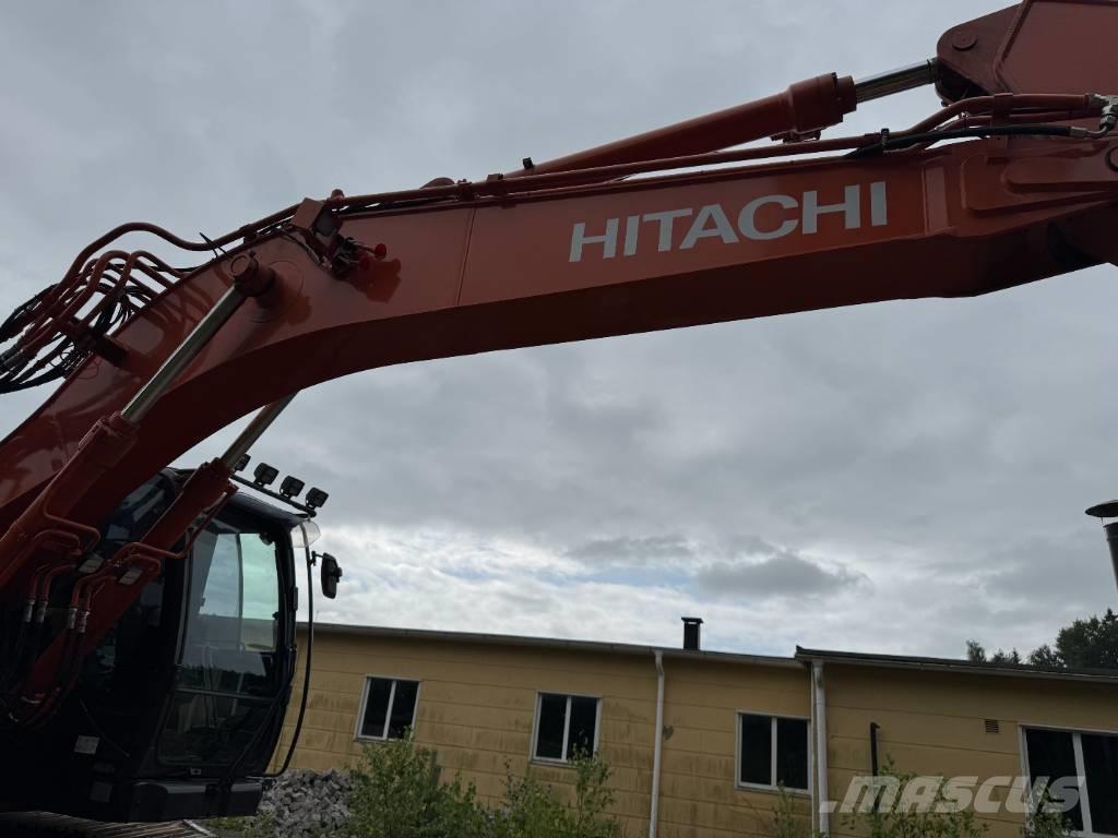Hitachi ZX 225USLC-7 Raupenbagger