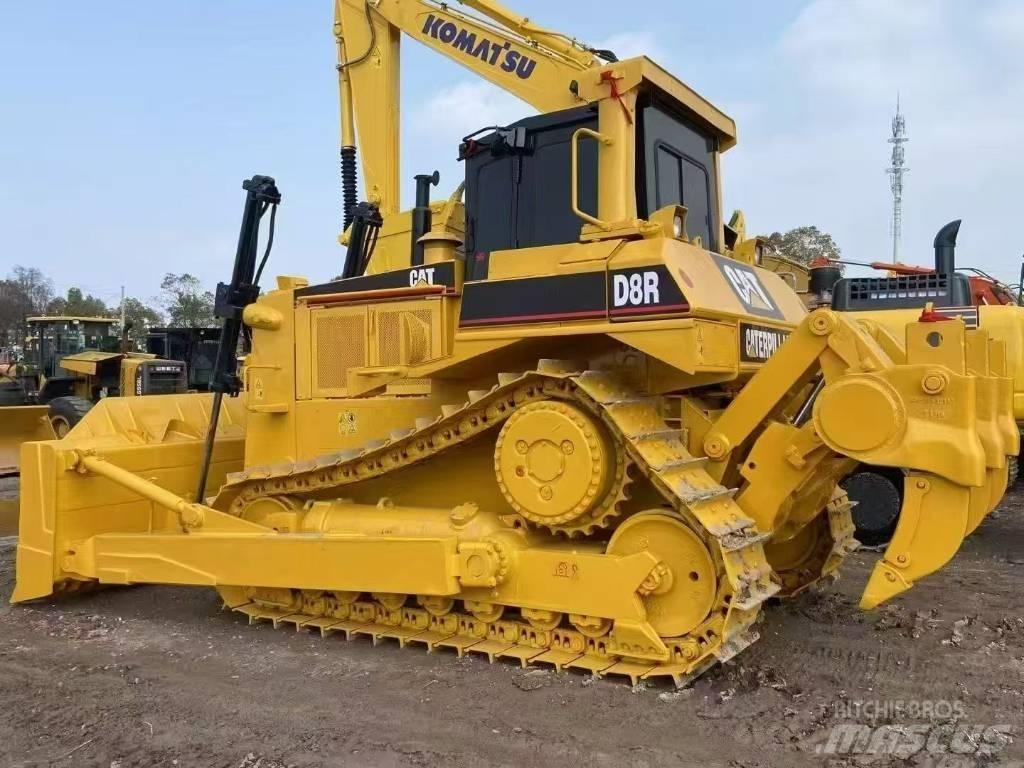 CAT D 8 R Bulldozer
