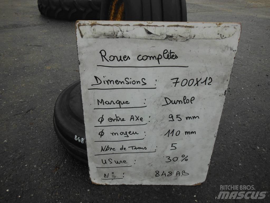 Dunlop 7.00X12 Reifen