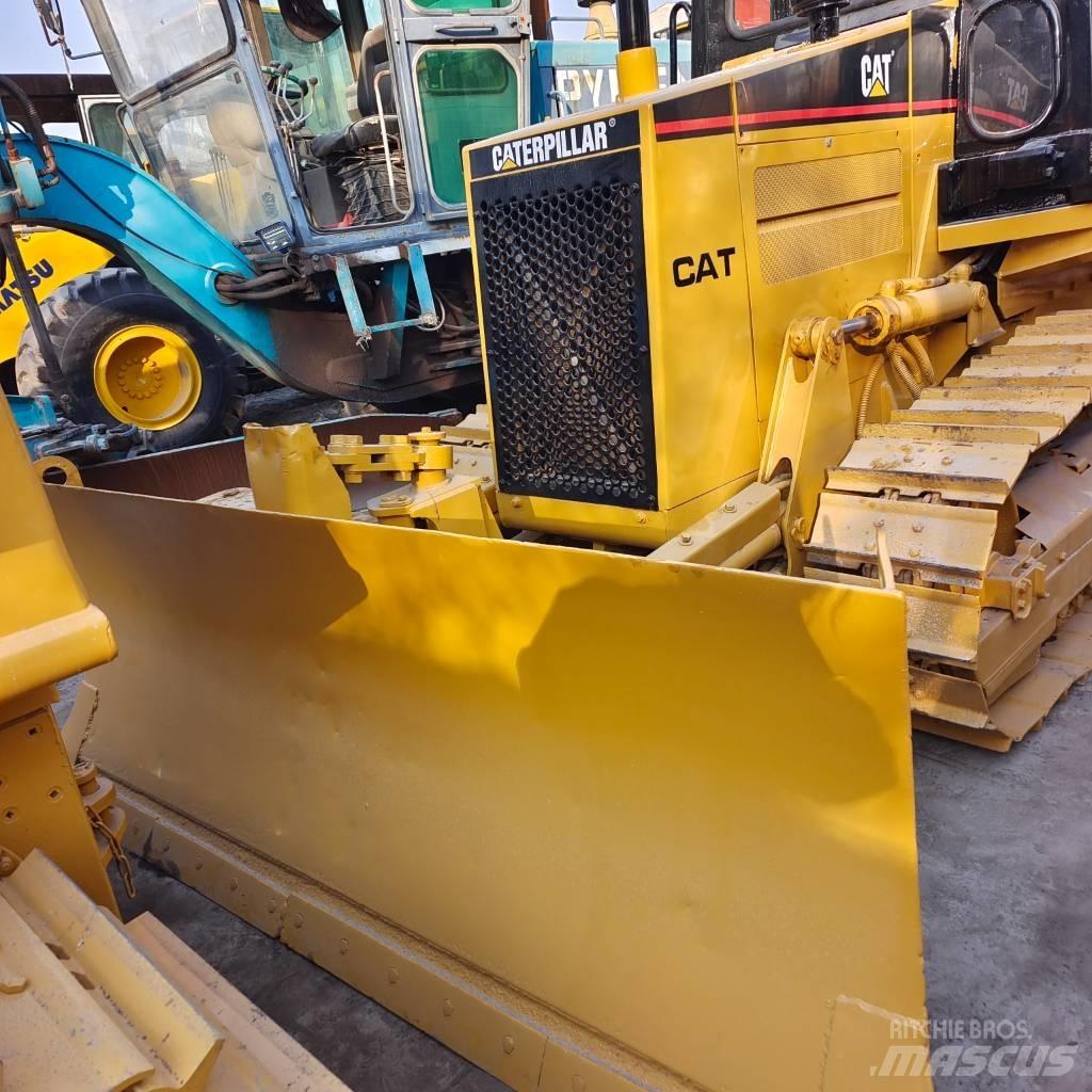 CAT D 4 C Bulldozer