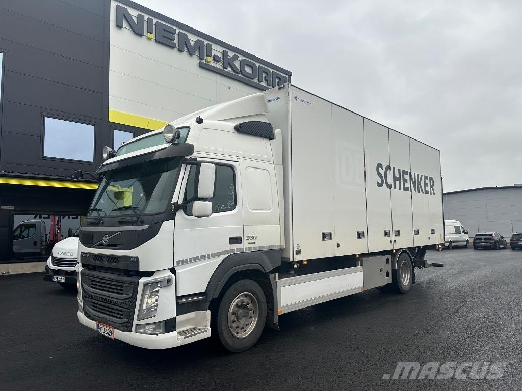 Volvo FM 11 330 Kastenaufbau