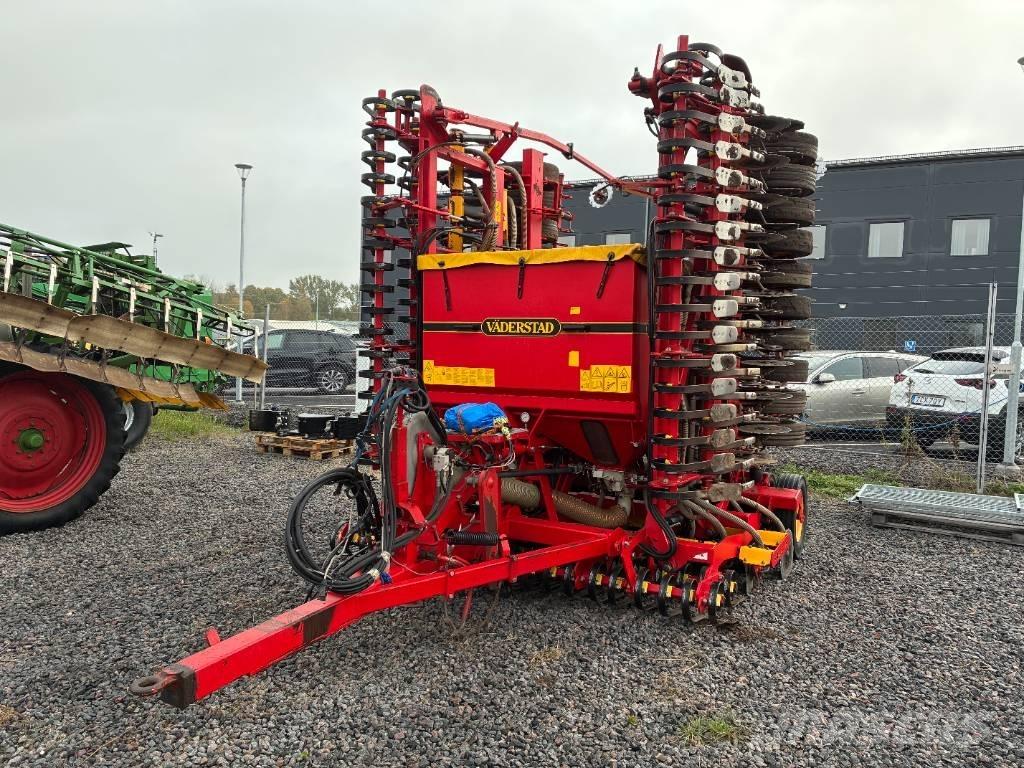 Väderstad Rapid800 Drillmaschinen
